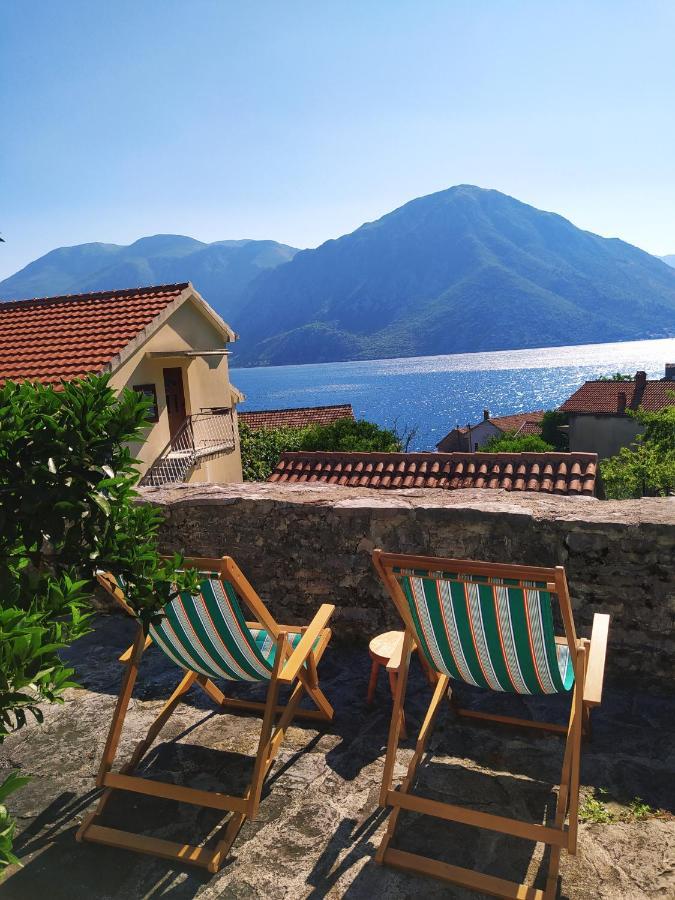 Guest House Maza Kotor Extérieur photo