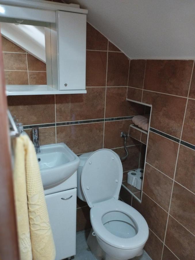 Guest House Maza Kotor Extérieur photo