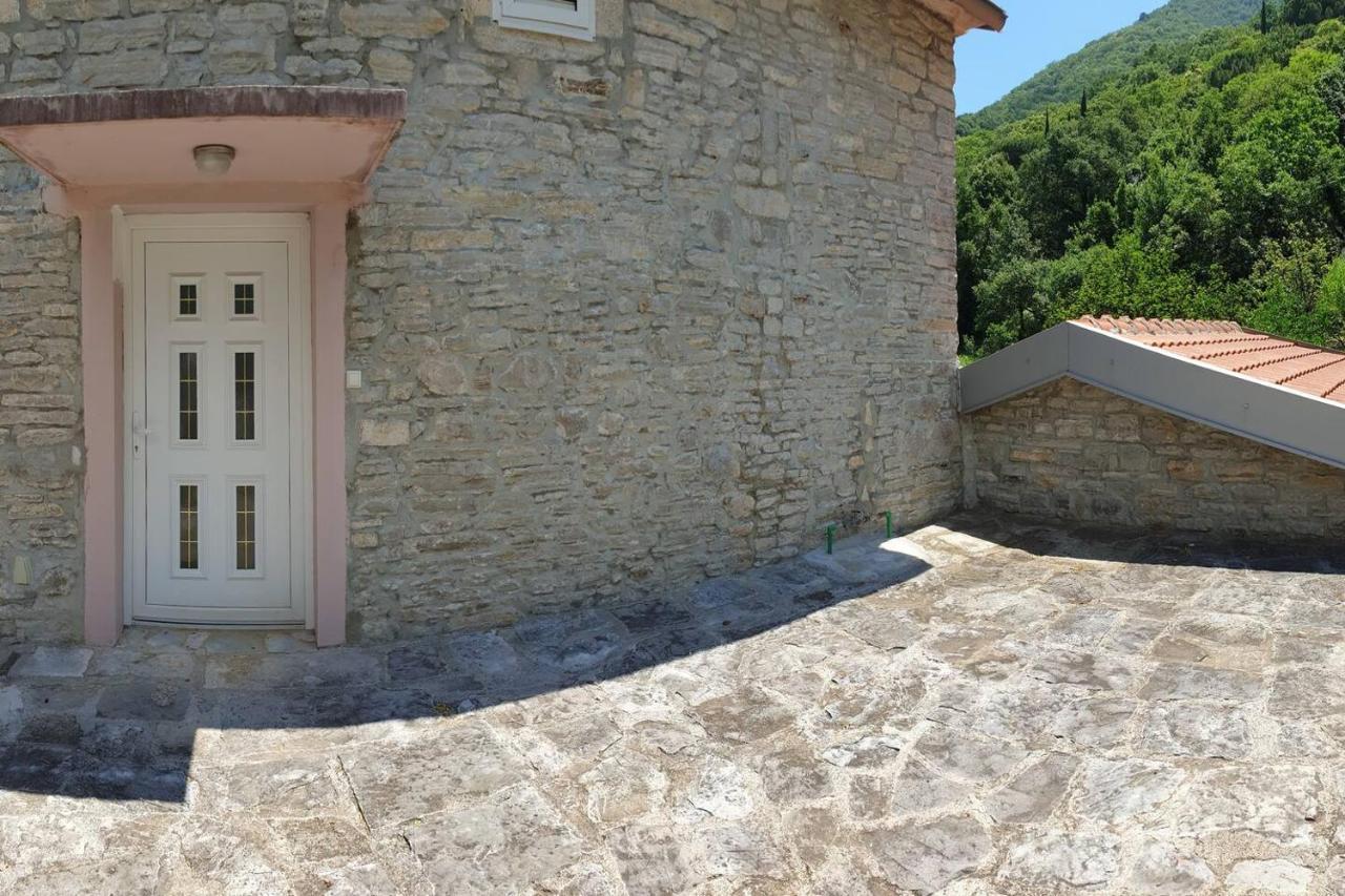 Guest House Maza Kotor Extérieur photo