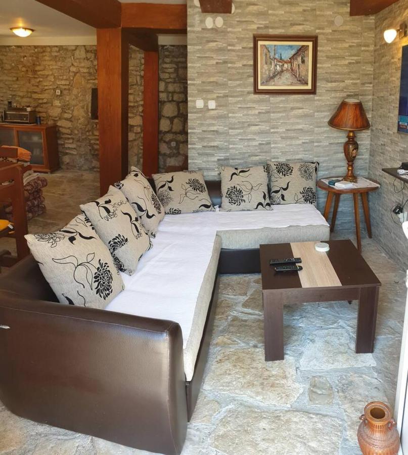 Guest House Maza Kotor Extérieur photo
